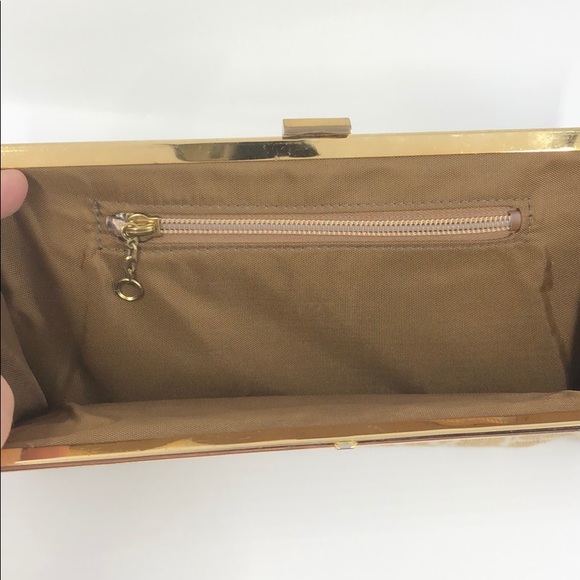 Vintage Clutch Tan and White fabric Pattern - Picture 10 of 12
